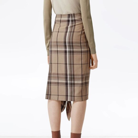 New Burberry Knot Detail Nova Check Driftwood Pattern Pencil Skirt NWT 0 US/2 UK - Picture 4 of 15